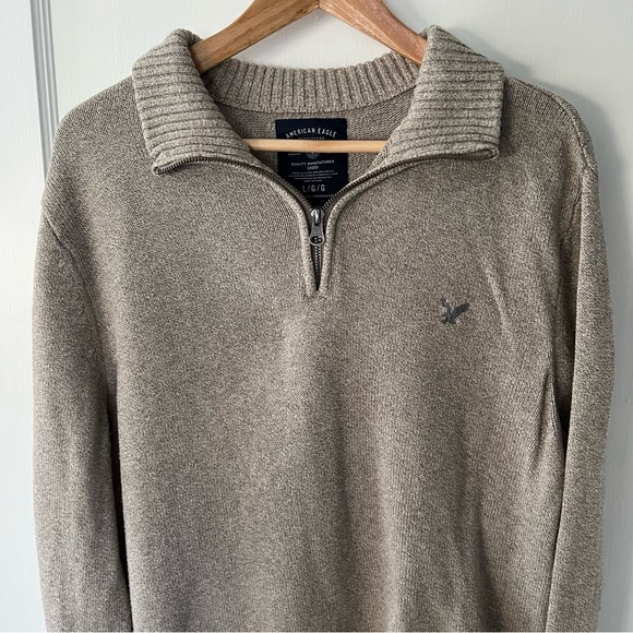 American Eagle Outfitters Men’s Half Zip Sweater - Picture 6 of 6